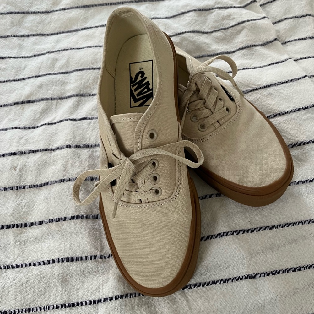 Vans Gum Authentic Oatmeal Women’s 8.5
